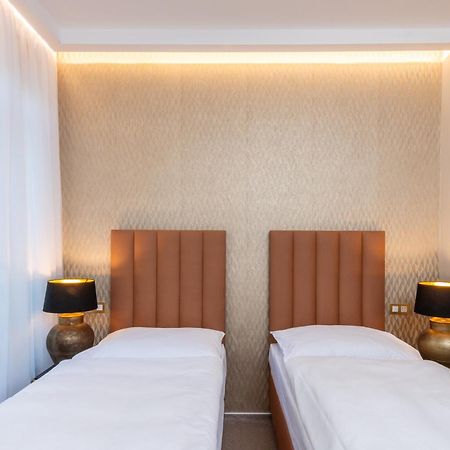 Pappas Hotel&Studio Poděbrady Extérieur photo