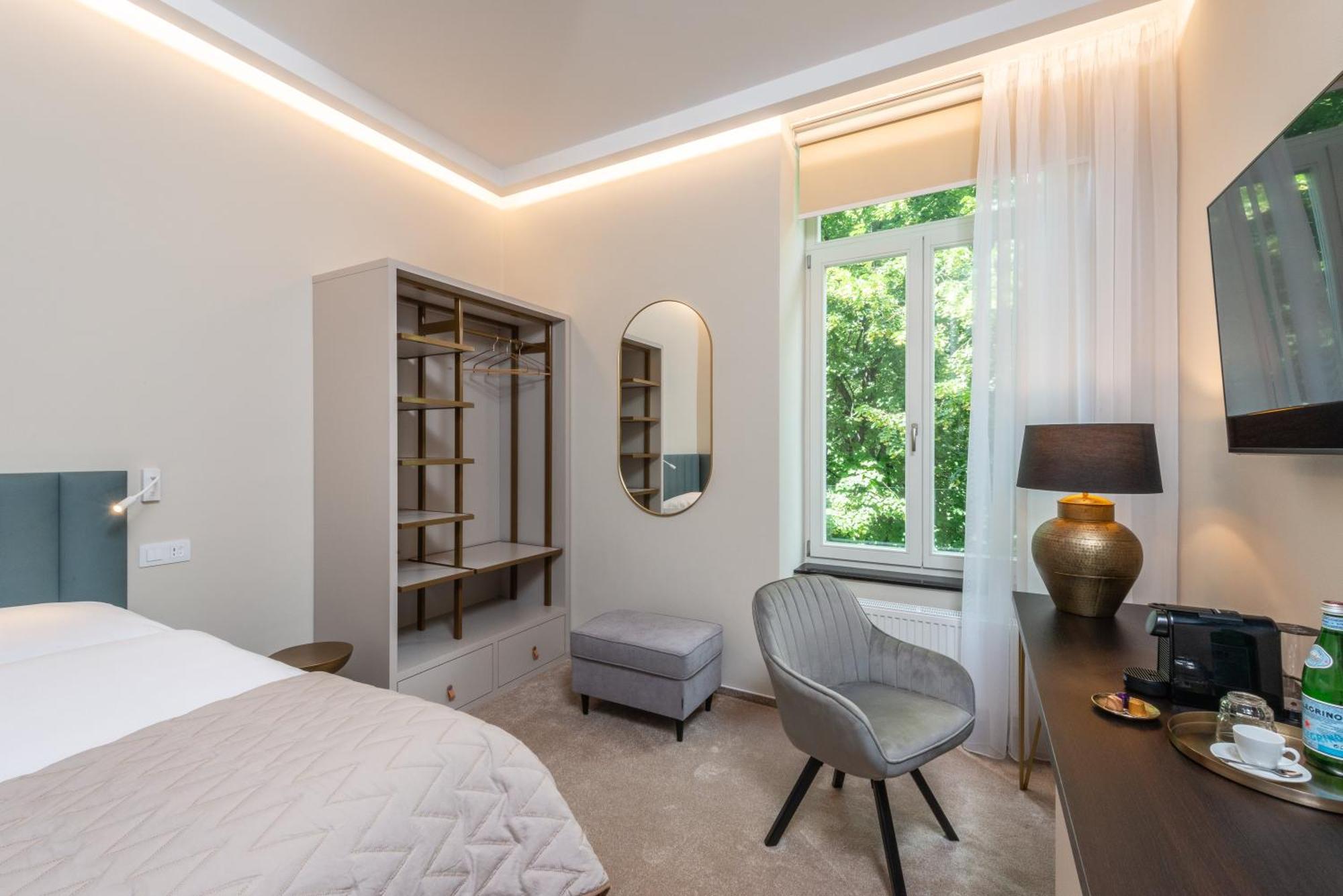 Pappas Hotel&Studio Poděbrady Extérieur photo